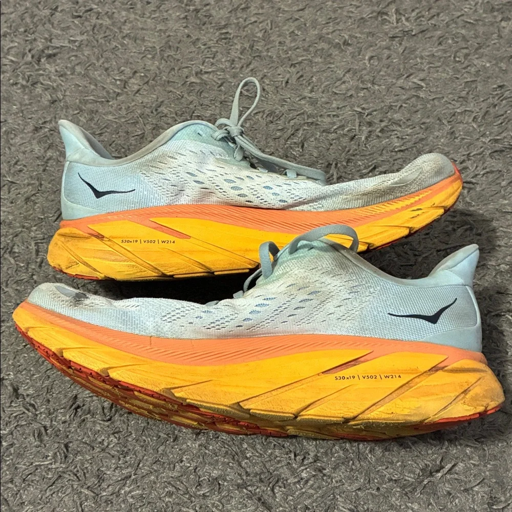 Hoka Clifton 8 - Picture 2 of 8